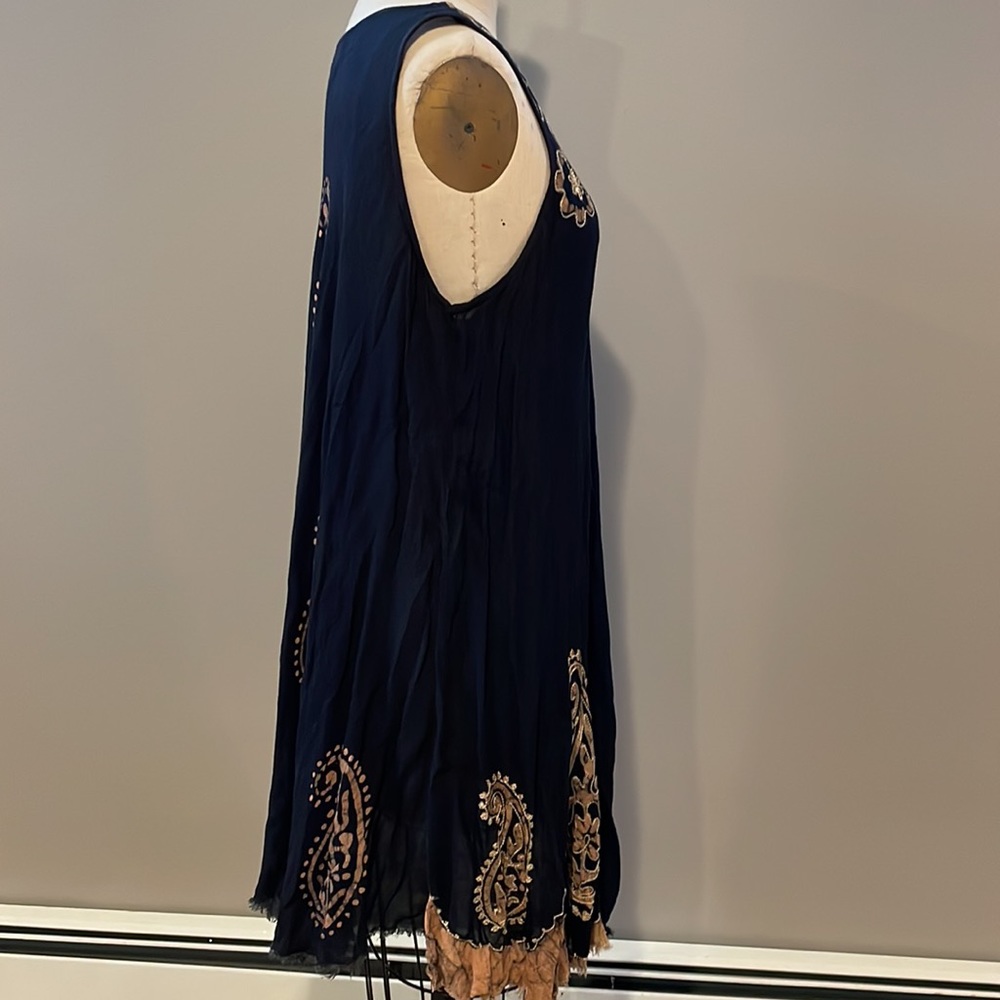 Swim cover up embroidered tunic / dress - Picture 6 of 7
